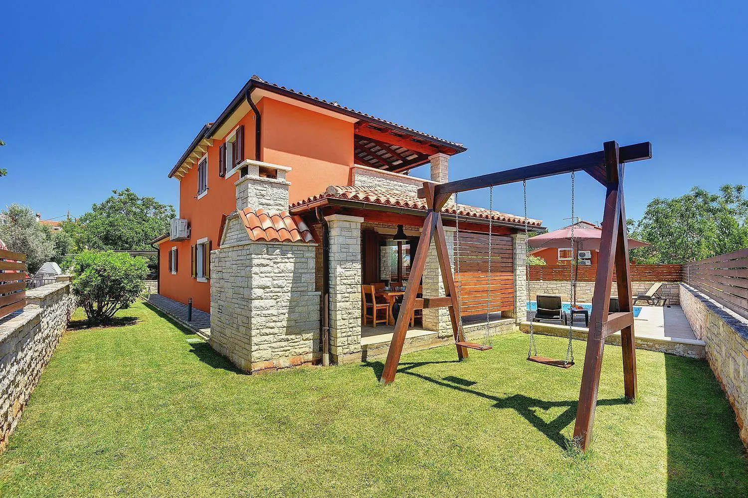 Holiday home Villa Nur 800 Meter Zum Strand Mit Meerblick, Privatem Pool, Bbq Und Spielplatz Fazana