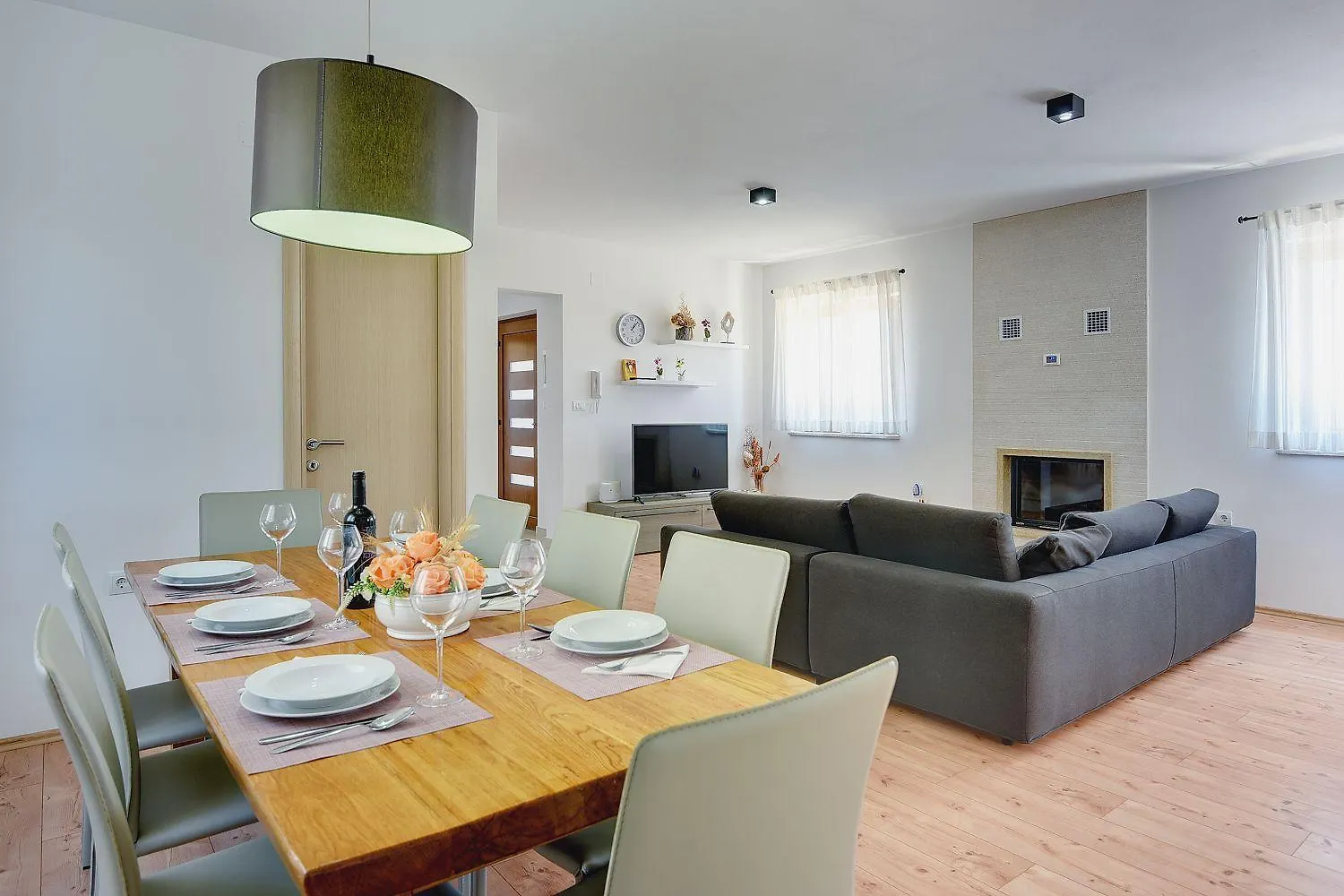 Holiday home Villa Nur 800 Meter Zum Strand Mit Meerblick, Privatem Pool, Bbq Und Spielplatz Fazana Croatia