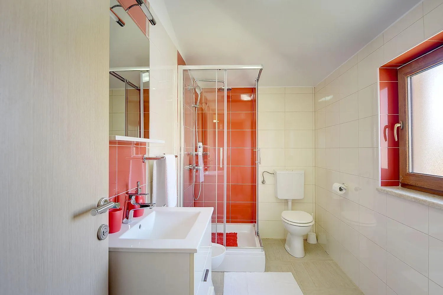 Villa Nur 800 Meter Zum Strand Mit Meerblick, Privatem Pool, Bbq Und Spielplatz Fažana Kroatien